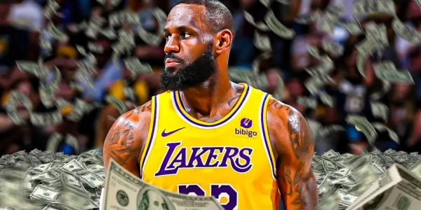 足球-詹姆斯或创NBA降薪纪录！下赛季可能少赚4873万：从顶薪变底薪？