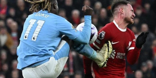 军城相争握手言和，阿森纳渔翁得利？名宿：未必！