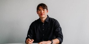 官方：法兰克福二队签下日本球员花城琳斗和韩国球员金允道